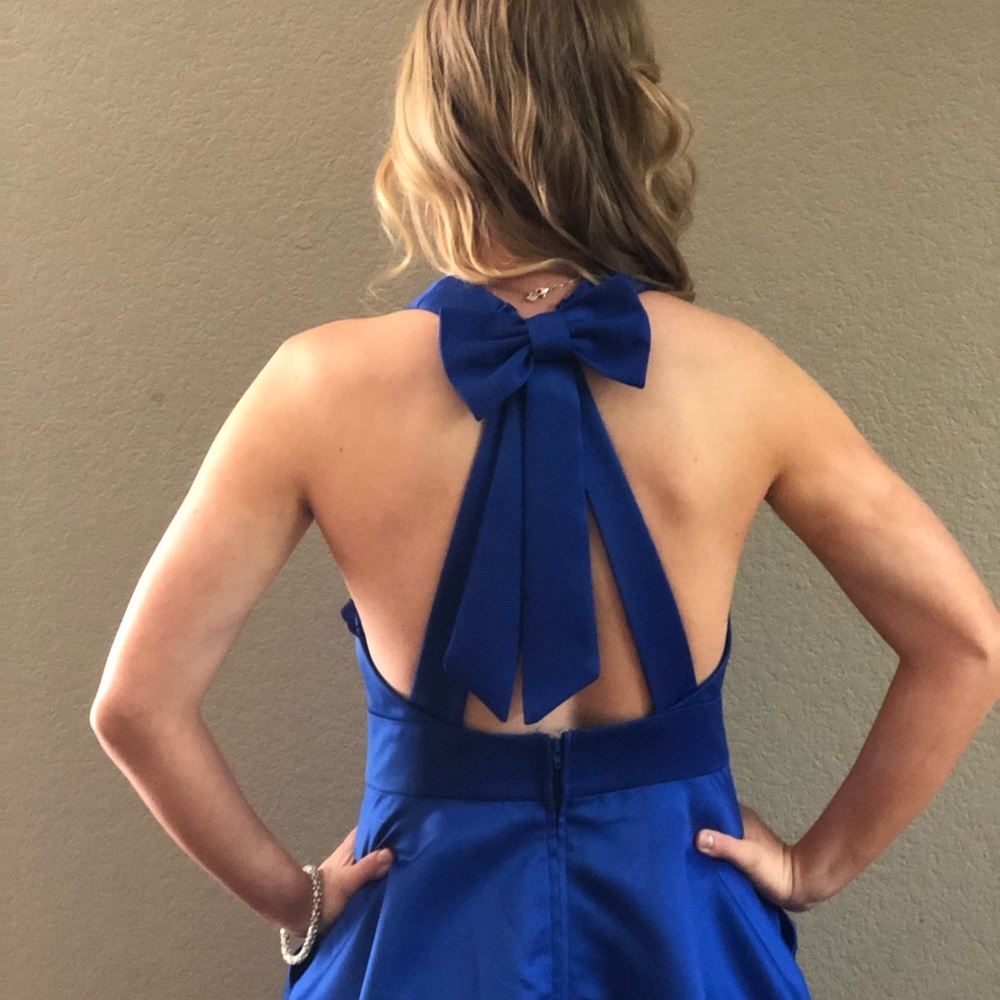 Size small , silk shirt length dress.  Vibrant blue